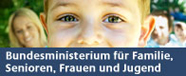 Banner des Bundesministeriums für Familie, Senioren, Frauen und Jugend.
